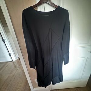Moyuru Midi Paneled Dress size S
